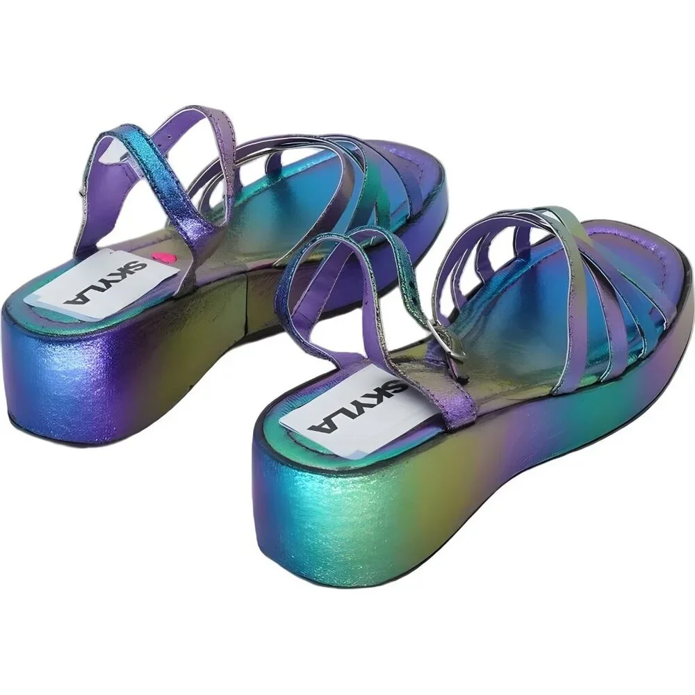 Steve Madden Girls Crazy Wedge Sandal Iridescent Straps Size 4 - Picture 3 of 6
